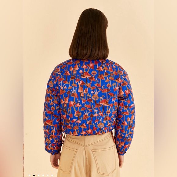 Farm Rio Rose Wild Horses Tricot Reversible Puffer Jacket - Picture 4 of 12